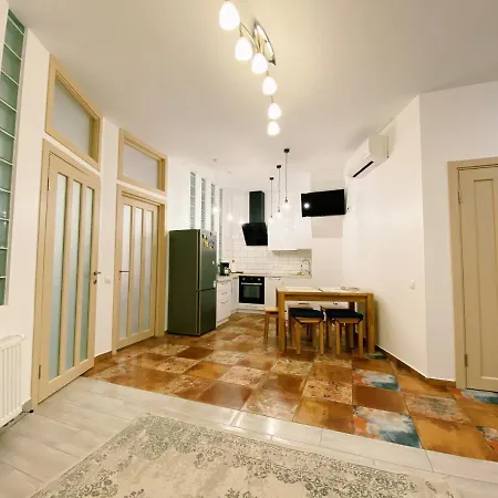 Аркадия Семейный Апартамент Apartment *