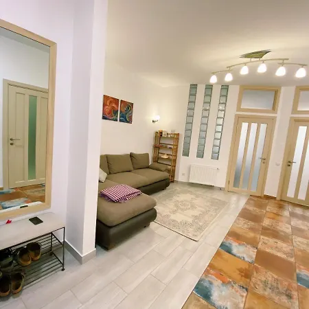 Аркадия Семейный Апартамент Apartment Odesa
